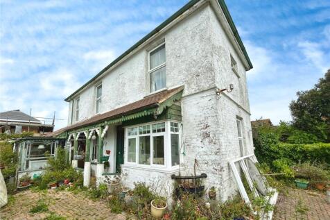 Newport Road, Ventnor, Isle of Wight 3 bed detached house for sale