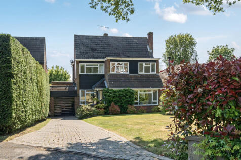 Ranelagh Crescent, Ascot, Berkshire 4 bed detached house for sale