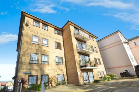 Esplanade, Ryde, Isle of Wight 2 bed apartment for sale