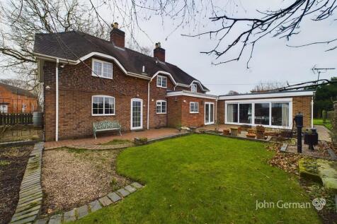 4 bedroom cottage for sale