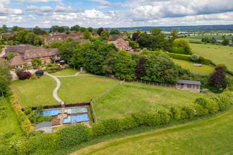 Church Farm, Coppenhall 4 bed detached house for sale