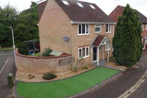 Harveys Hill, Luton, Bedfordshire, LU2 5 bed detached house for sale