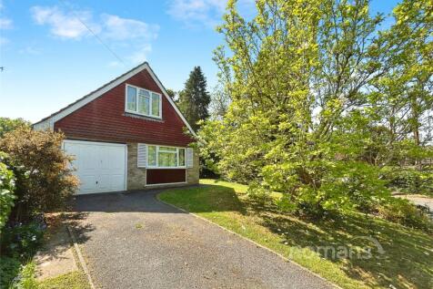 2 bedroom detached house for sale
