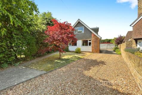 Vicarage Road, Blackwater, Camberley 4 bed detached house for sale