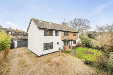Rosemount, Essex CM19 6 bed detached house for sale
