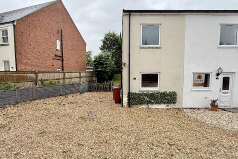 Main Street, Worlaby, Brigg... 2 bed end of terrace house for sale