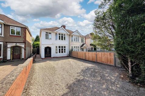3 bedroom semi-detached house for sale