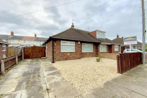 2 bedroom semi-detached bungalow for sale