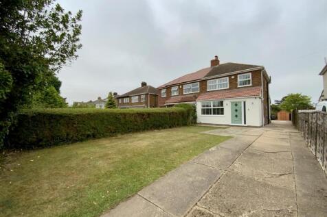 Church Lane, Humberston, Grimsby 2 bed semi