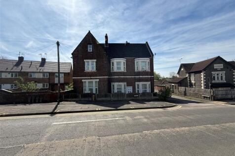 8 bedroom character property for sale