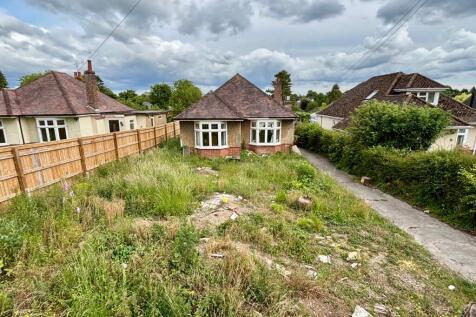 Uplands Road, Winchester 3 bed detached bungalow for sale