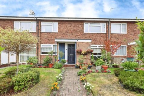 Studio flat for sale
