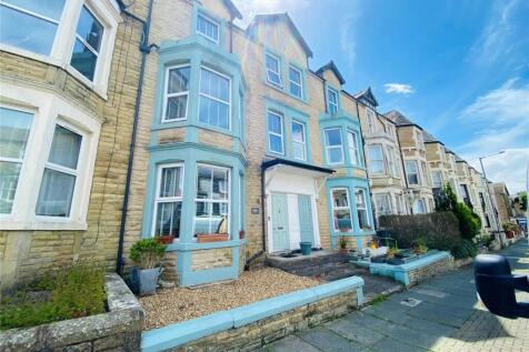 5 bedroom terraced house for sale