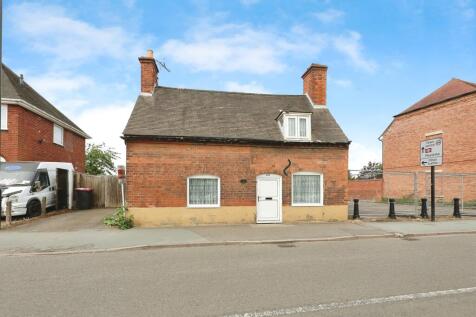 2 bedroom detached house for sale