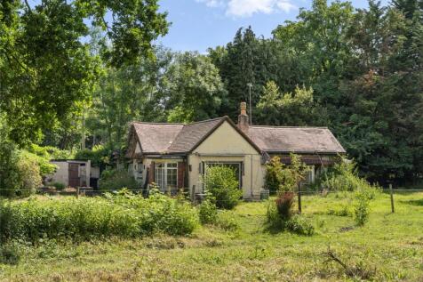 5 bedroom bungalow for sale
