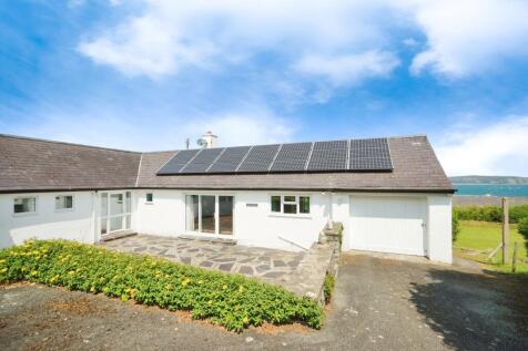5 bedroom bungalow for sale