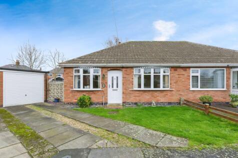2 bedroom bungalow for sale