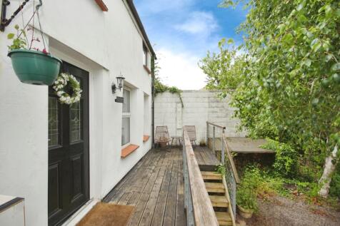 1 bedroom house for sale