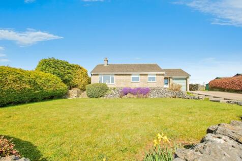 3 bedroom bungalow for sale