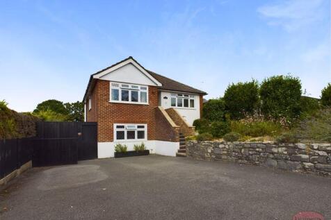 Normanton Close, Christchurch 5 bed detached house for sale