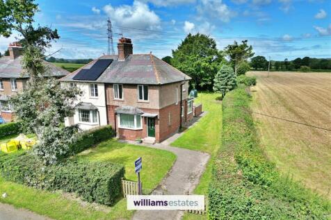 3 bedroom semi-detached house for sale