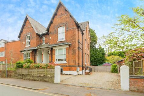 7 bedroom semi-detached house for sale