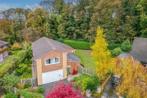 The Russets, Wakefield WF2 5 bed detached house for sale