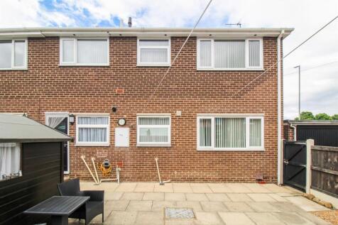 Denby Dale Road East, Wakefield WF4 2 bed apartment for sale