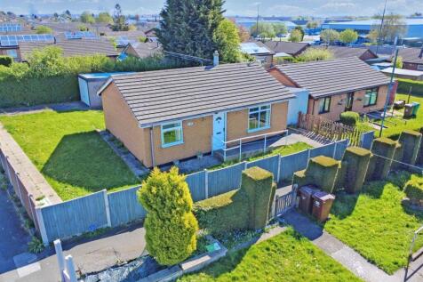 2 bedroom detached bungalow for sale