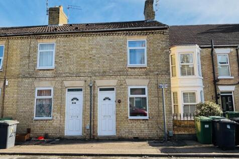 Henry Street, Peterborough PE1 3 bed terraced house for sale