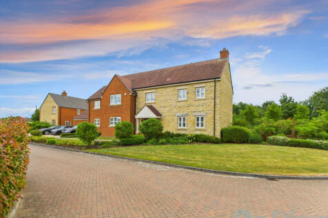 Lavendon, Olney MK46 6 bed detached house for sale