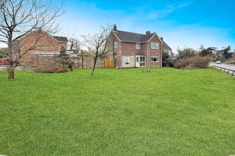Meadway, Gosfield, Halstead, CO9 4 bed detached house for sale