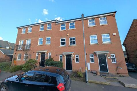 Mendip Way, Corby NN18 4 bed terraced house for sale