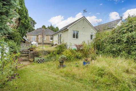 North Road, Midsomer Norton... 2 bed detached bungalow for sale