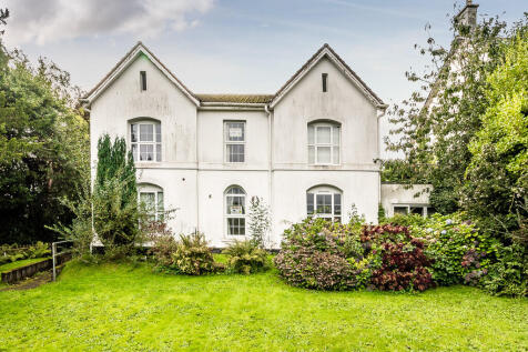 Old Lawn School Lane, St Austell, PL25 9 bed detached house for sale