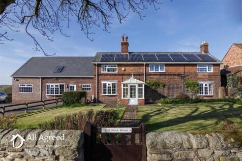 6 bedroom detached house for sale