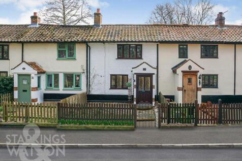 Norwich Road, Tacolneston, Norwich 2 bed cottage for sale