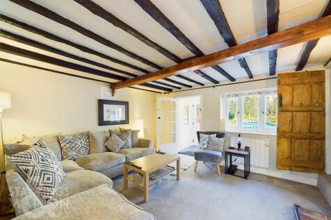 Norwich Road, Tacolneston, Norwich 2 bed cottage for sale