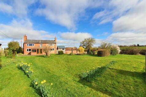 Hyde Ash, Leominster, Herefordshire... 2 bed detached house for sale
