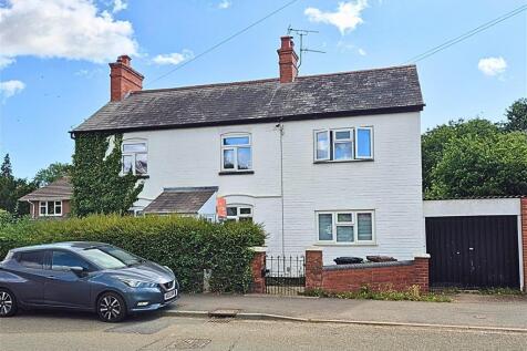 Hereford Road, Leominster... 3 bed detached house for sale