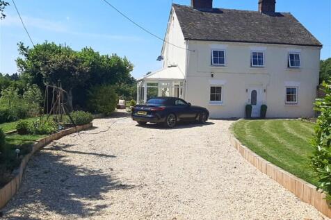 Little Hereford, Ludlow, Shropshire... 4 bed detached house for sale