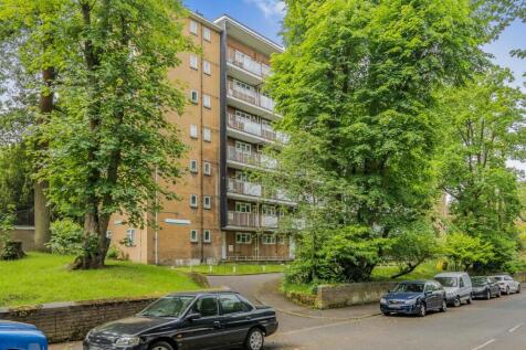 Crescent Wood Road, London, SE26 3 bed flat for sale