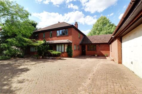 5 bedroom detached house for sale