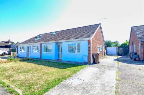 Brightlingsea CO7 3 bed bungalow for sale