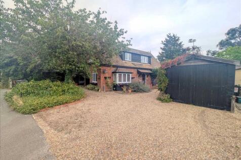 Brightlingsea CO7 3 bed detached house for sale