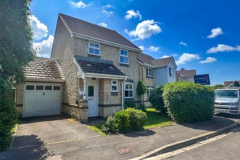 Hawthorn Crescent, Bristol BS49 3 bed detached house for sale