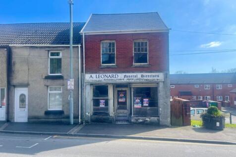 High Street, Swansea SA6 3 bed flat for sale
