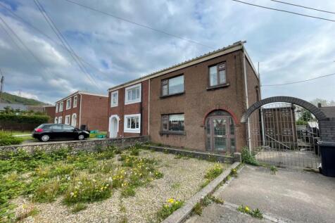 Heol Y Gwrgan, Port Talbot SA13 3 bed semi