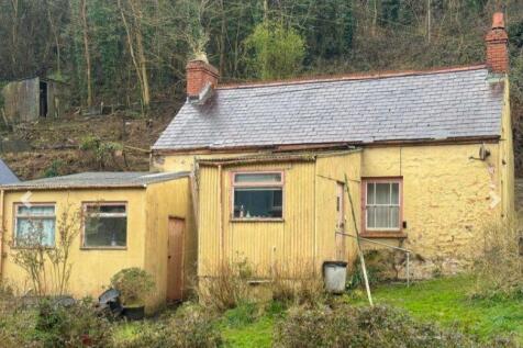 Havens Head, Milford Haven SA73 2 bed detached house for sale