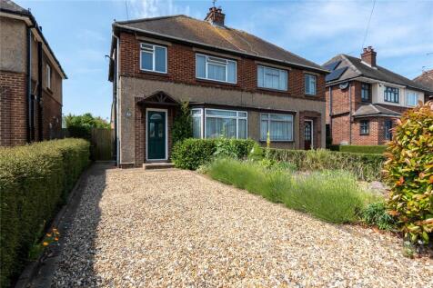 Cottingham Grove, Bletchley MK3 3 bed semi